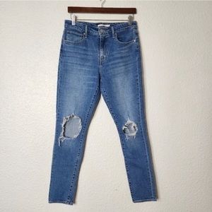 Levi's 721 High Rise Skinny Jeans Ripped Medium Wash Women's Size 29